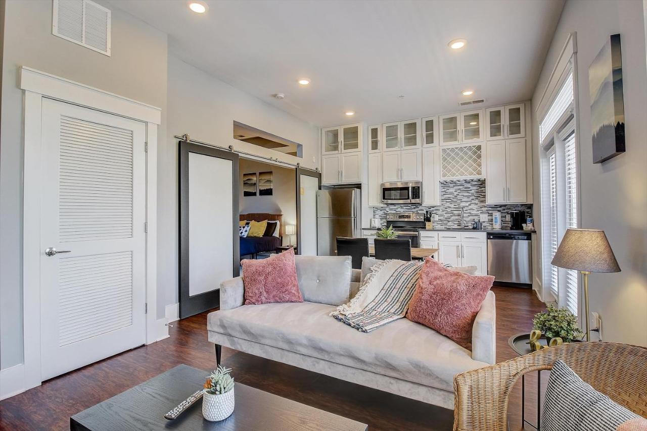 Frontdesk Village At Commonwealth Apts Plaza Midwood Charlotte Luaran gambar